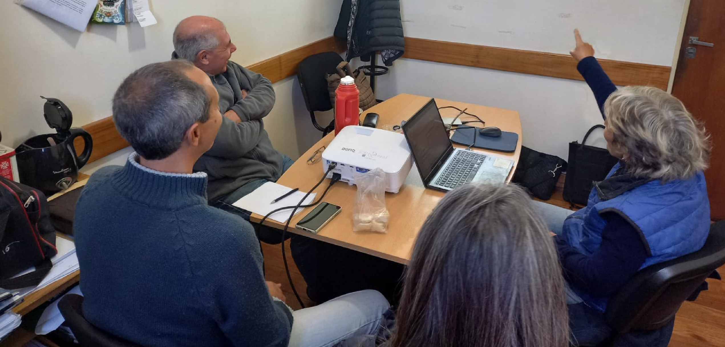 Mesa de Trabajo entre la FCAyF y AER INTA Brandsen para estimación de costos regionales de leche cruda en la cuenca Abasto Sur