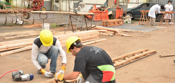 Curso teórico práctico para el armado de piezas partes de viviendas de madera