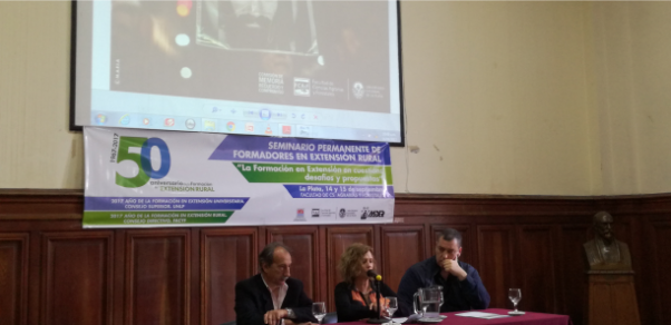La Formación en Extensión en cuestión: Desafíos y propuestas
