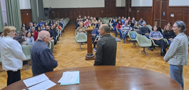 Nuevos Productores Apícolas capacitados en nuestra Facultad 
