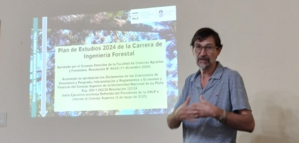 Reunión de las Facultades de Ingeniería Forestal en Eldorado