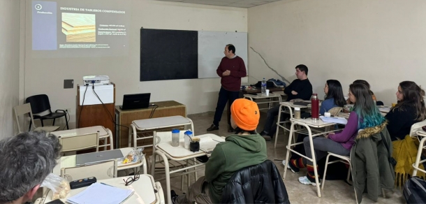Charla abierta “Situación actual de la Foresto Industria en Argentina”
