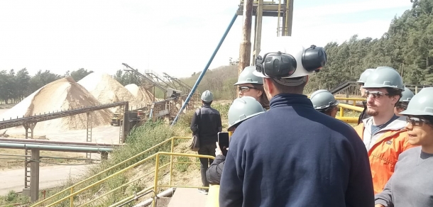 Visita de estudiantes de 5to Año a Empresas e Instituciones del Sector Celulósico 