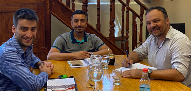 Visita del Dr. Walter Vargas, Gerente en Investigación y Desarrollo de la empresa YPF-Agro