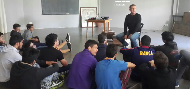 Taller de capacitación “Apicultura: importancia en la biodiversidad del medio ambiente. Conformación de la colmena Langstroth”.